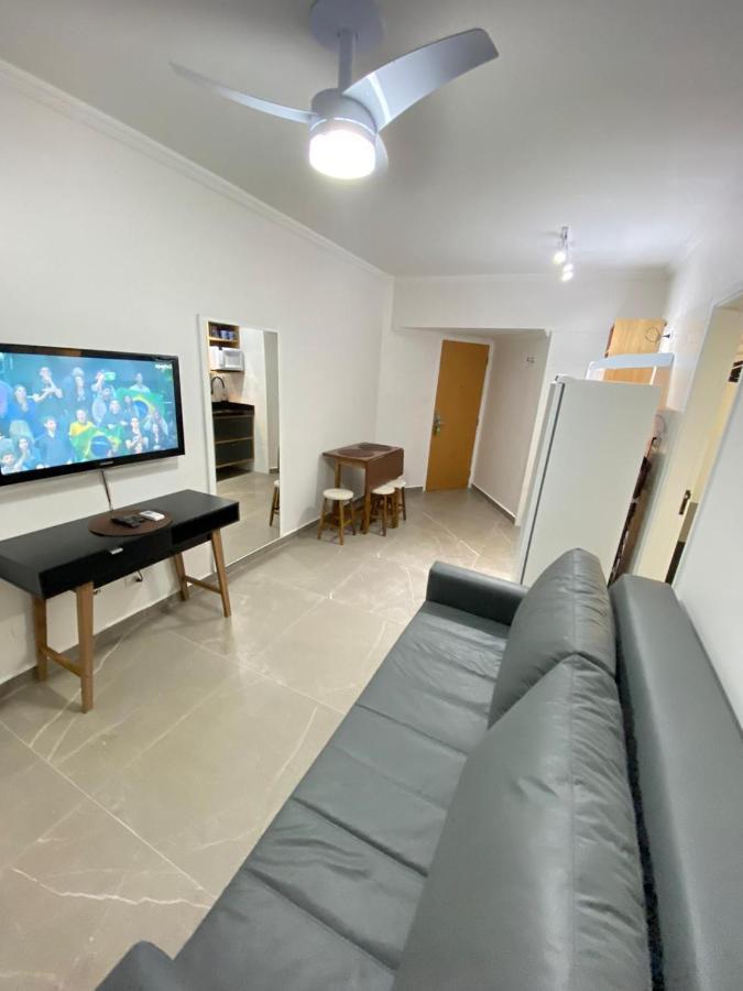 Flat - Acomoda Ate 4 Hospedes - Bairro Do Gonzaga - Santos Sp Εξωτερικό φωτογραφία