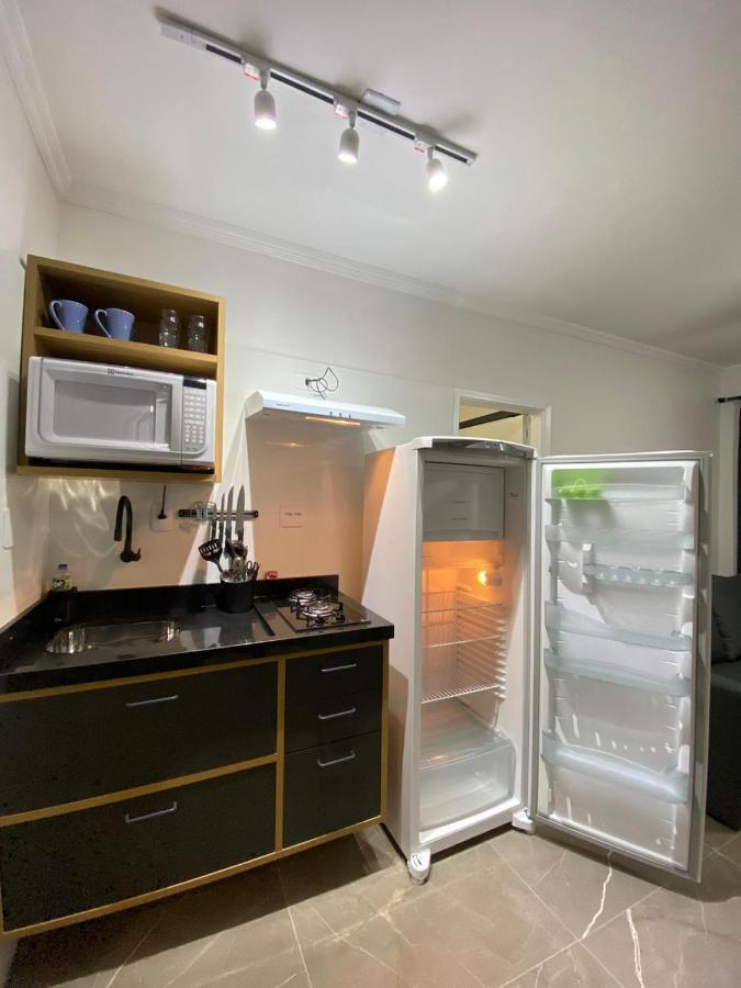 Flat - Acomoda Ate 4 Hospedes - Bairro Do Gonzaga - Santos Sp Εξωτερικό φωτογραφία